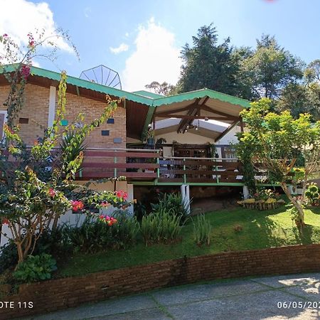 Hotel Rancho Da Raposa Campos do Jordão Esterno foto